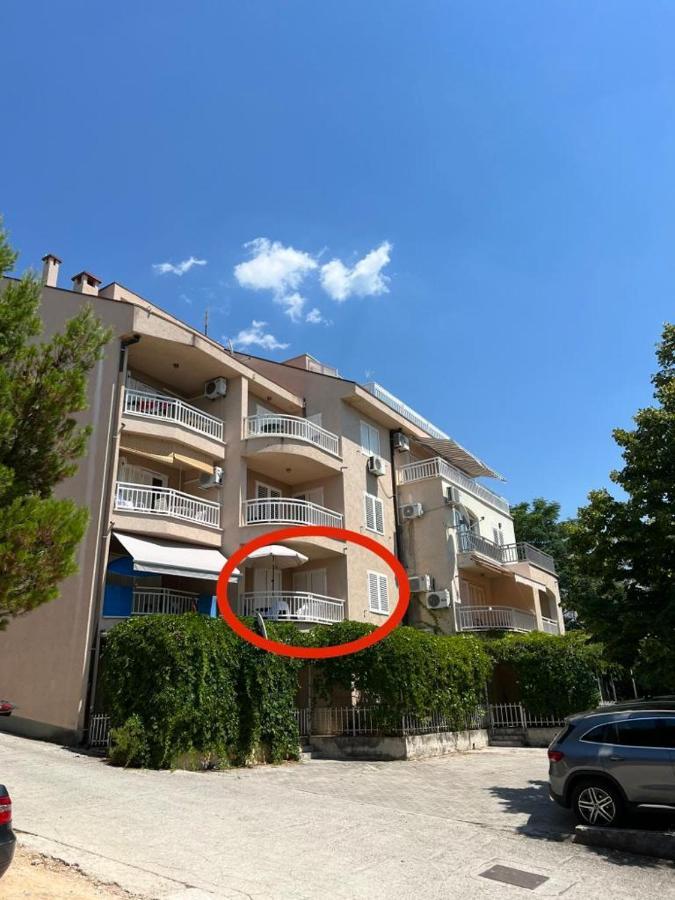 Apartman Mira มาคาร์สกา ภายนอก รูปภาพ