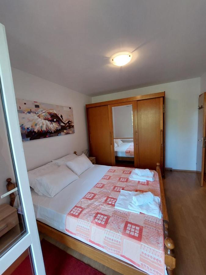 Apartman Mira มาคาร์สกา ภายนอก รูปภาพ